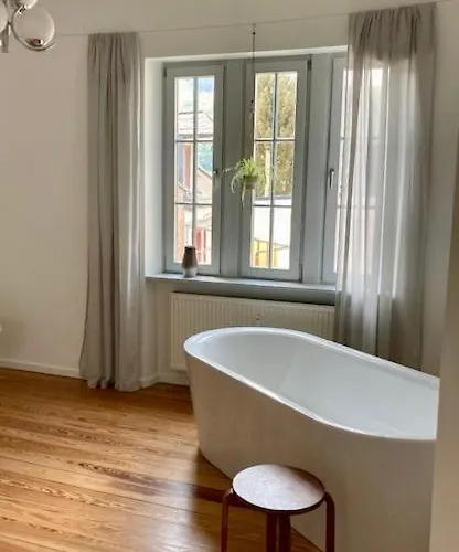 Pferdekopfhaus * 特拉本特拉巴赫